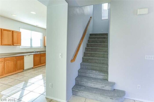 Building Photo - Southwest Three Bedroom Home!!!