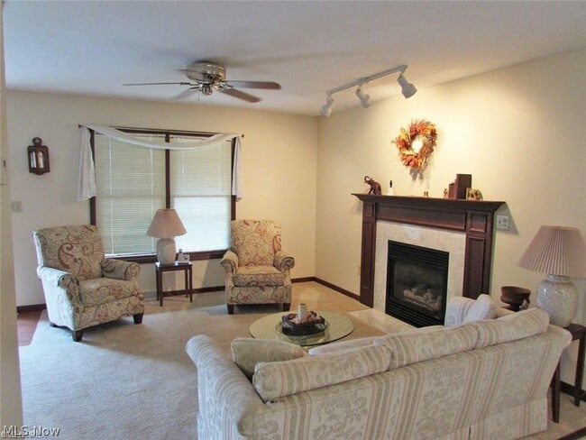 Building Photo - 1322 Steele Hill Rd NW