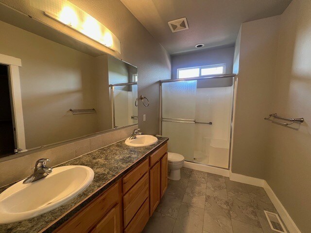 Building Photo - 2 Bed 2 Bath in Boise!