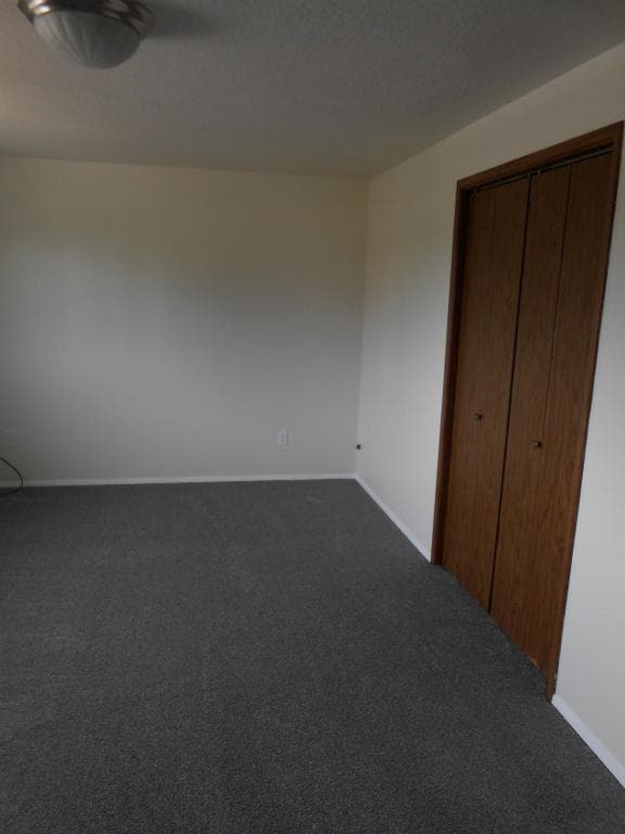 Building Photo - 386 30th Ave SE