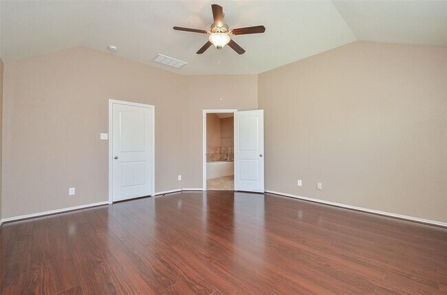 Building Photo - 12947 Taper Reach Dr