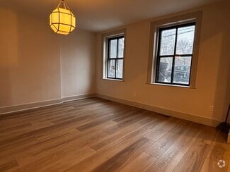 Building Photo - 30 Trumbull St