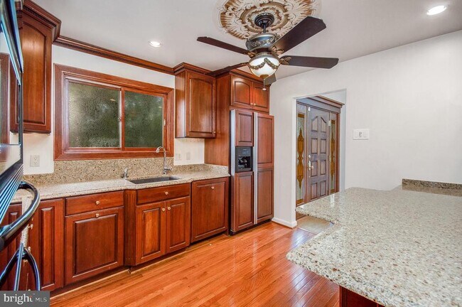 Building Photo - 4572 Shetland Green Rd