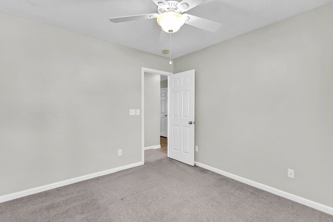 Building Photo - Charming 3-Bedroom, 2-Bath Home available ...