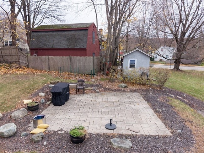 Building Photo - 92 Milk St