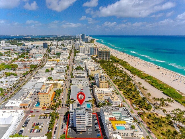 Building Photo - 1255 Collins Ave