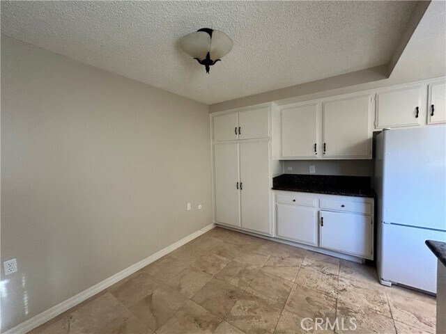 Building Photo - 2404 Via Mariposa W