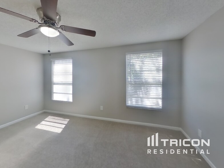 Building Photo - 3119 Sandspur Dr