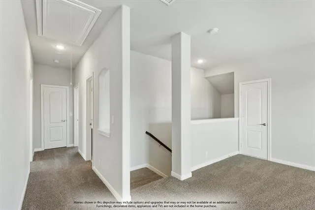 Building Photo - 1135 Saddle Ridge Dr