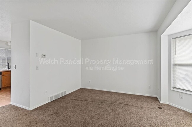 Building Photo - 4966 S 5100 W St