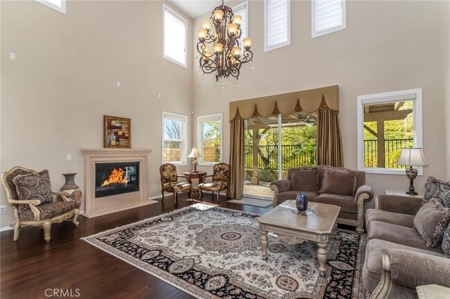 Building Photo - 28629 Farrier Dr