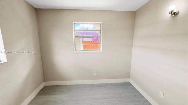 Building Photo - 1557 NW 66th St