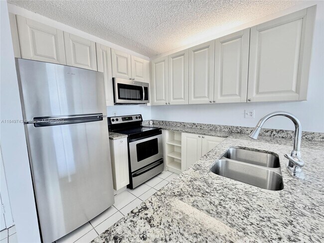 Primary Photo - 2401 Riverside Dr