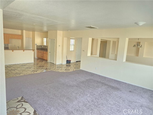 Building Photo - 1482 Peppermint Dr