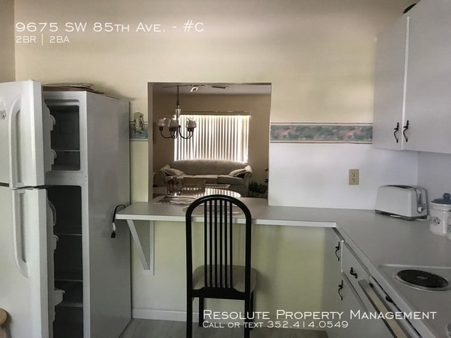 Building Photo - Fully Furnished 2/2 in On Top of the World