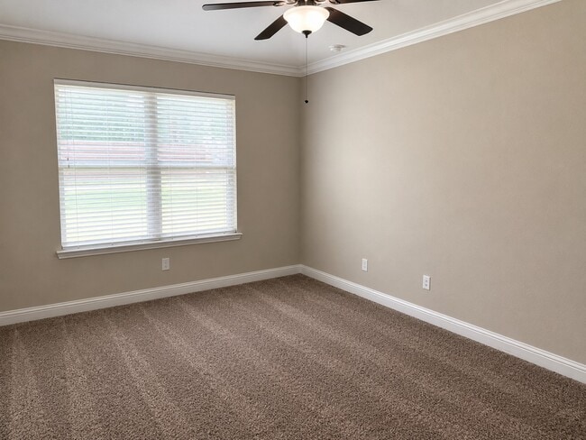Building Photo - 24623 Ballad Dr