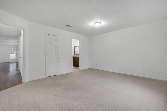 Building Photo - 3 bed 2 bath home for rent in Killearn