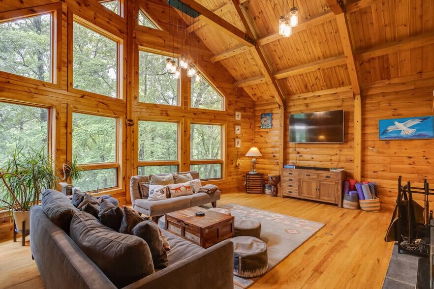 Building Photo - 4705 Horizon Ln