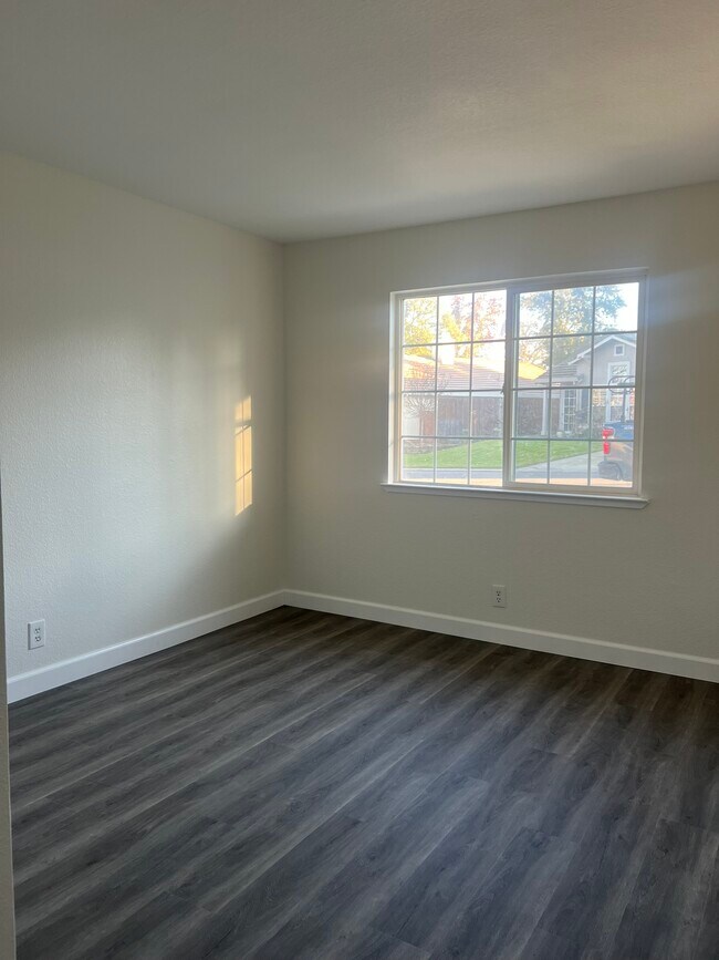 Building Photo - 15071 Cozumel Dr