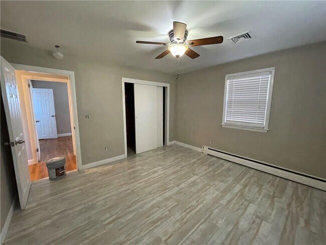 Building Photo - 9 Wilson Rd