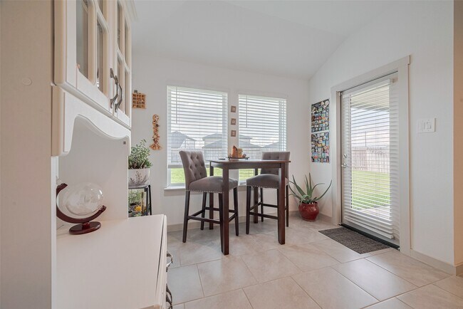 Building Photo - 28910 Yachting Pt Ct