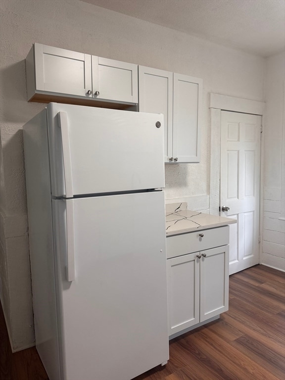 Building Photo - 100 Elliot St