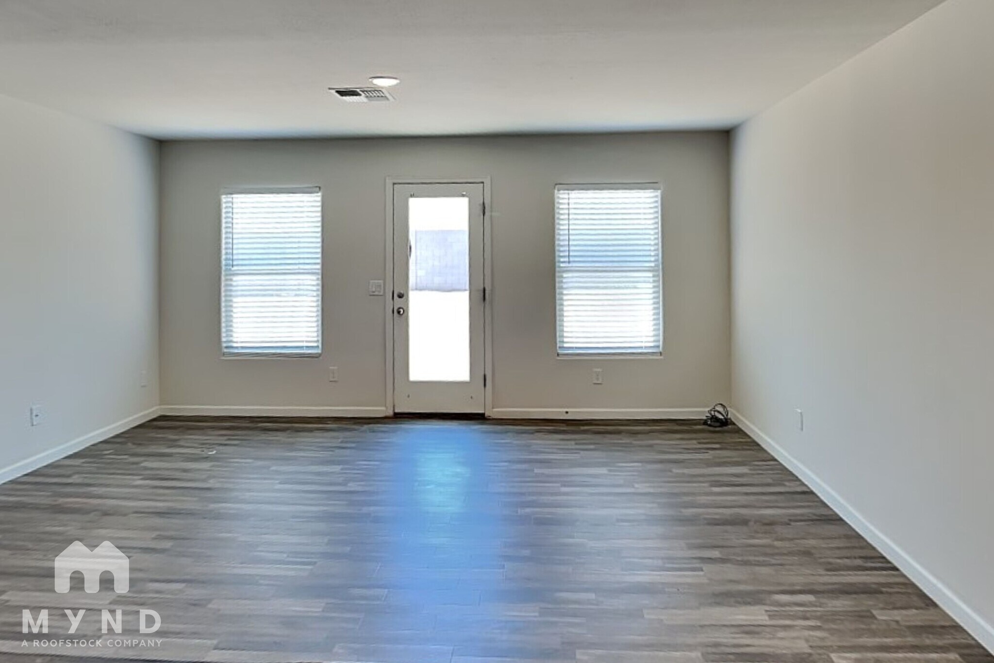 Building Photo - 222 S Picacho Heights Rd