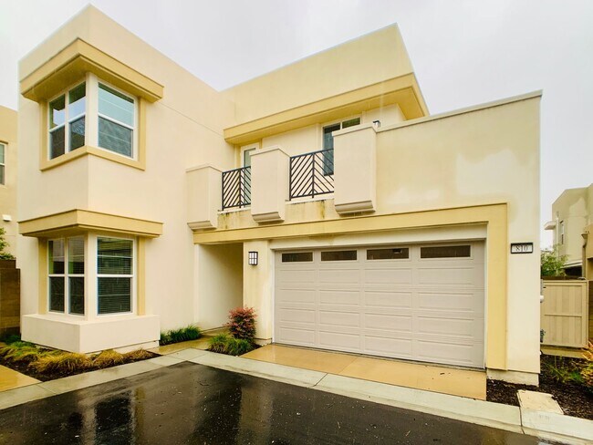 Building Photo - Modern 4BR Home in Irvine Great Park | Resort-Style Amenities & Top Schools