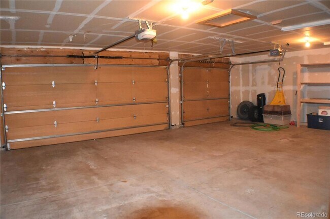 Building Photo - 14540 Rosholt Loop