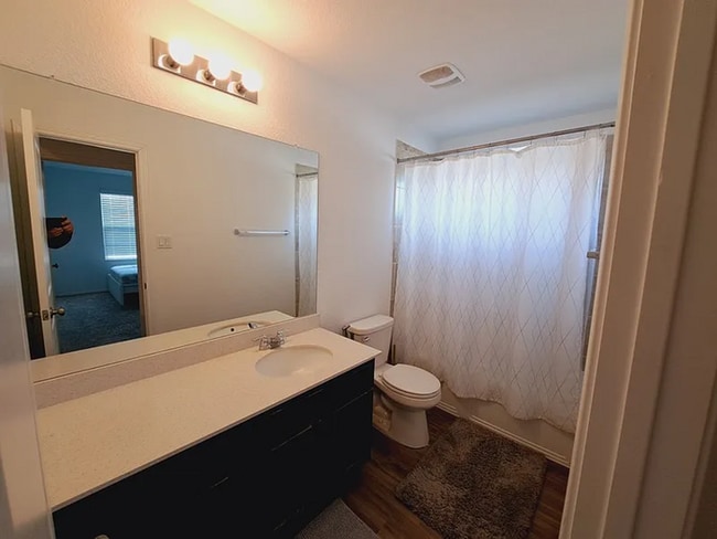 Building Photo - COMING SOON! Beautiful 4BR 3BA w/ Fenced Backyard • Private Yard• Attached Garage in Siena