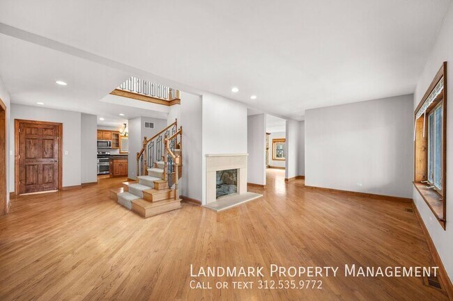 Building Photo - 12313 71st Ct