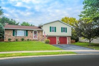 Building Photo - Pet Friendly Single-Family Home with Fence...