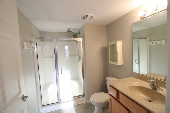 Building Photo - 5123 Welsh Dr