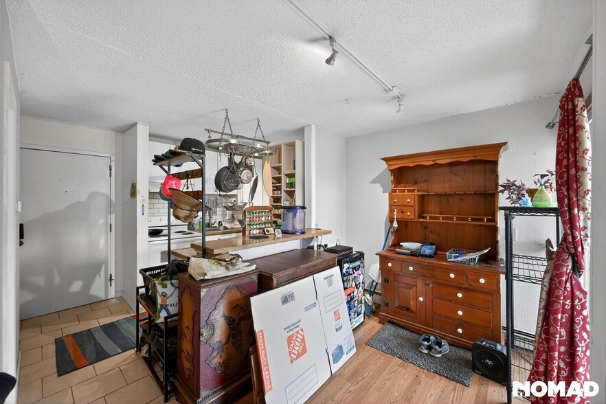 Building Photo - 3035 Oneal Pkwy