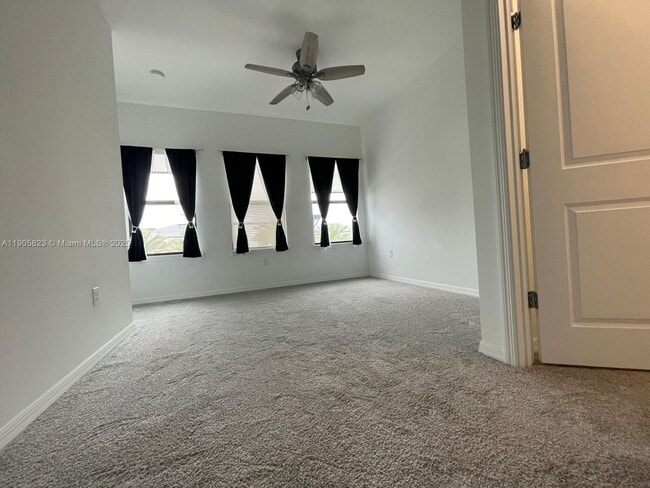 Building Photo - 8366 NW 7th Ct