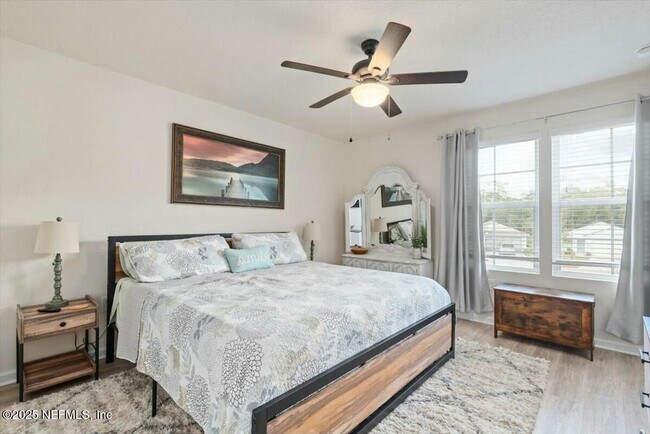 Building Photo - 184 Logrono Ct