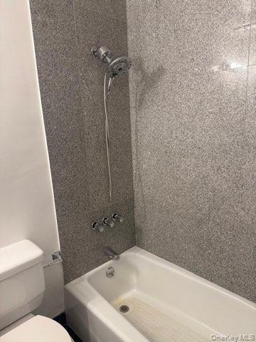 Building Photo - 140 McGlynn Pl