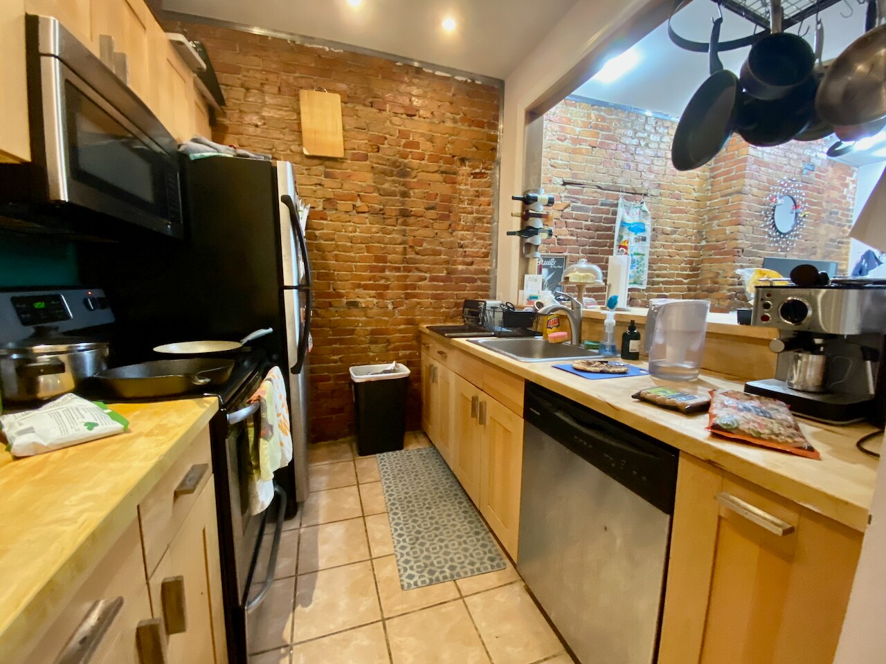 Building Photo - 204 Northampton St