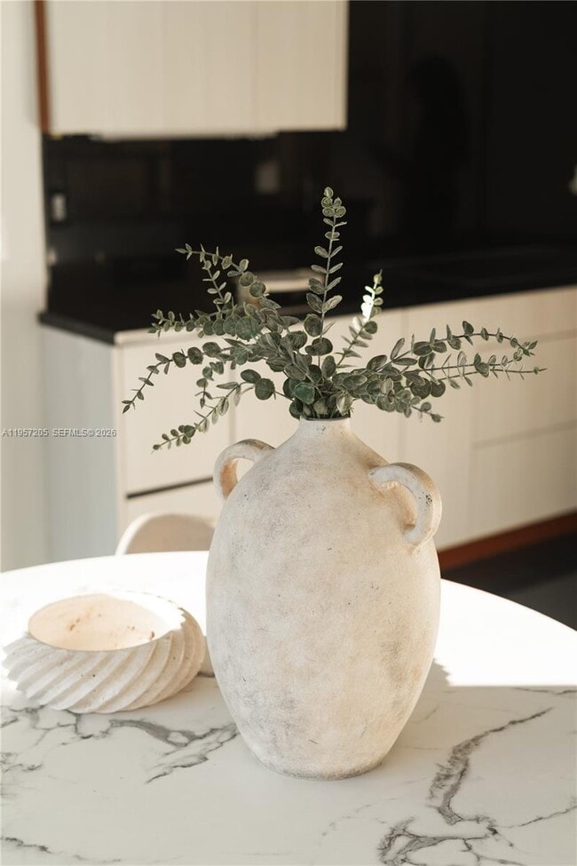 Building Photo - 301 Isla Dorada Blvd