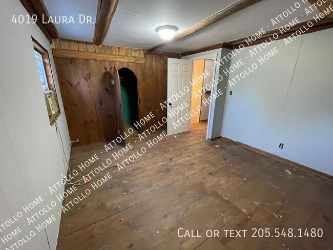 Building Photo - 4019 Laura Dr