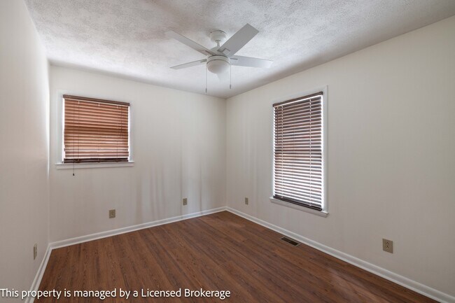 Building Photo - 418 Fiddlers Ghost Cir