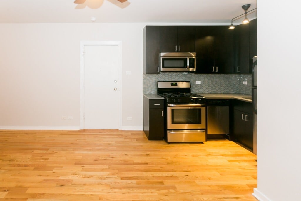 Building Photo - 2402 N Kedzie Blvd