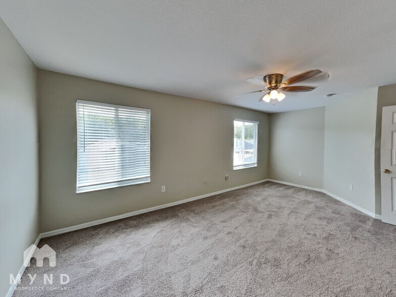 Building Photo - 4852 Barchetta Dr