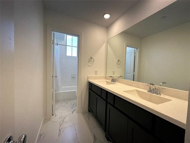 Building Photo - 358 Somerville Dr