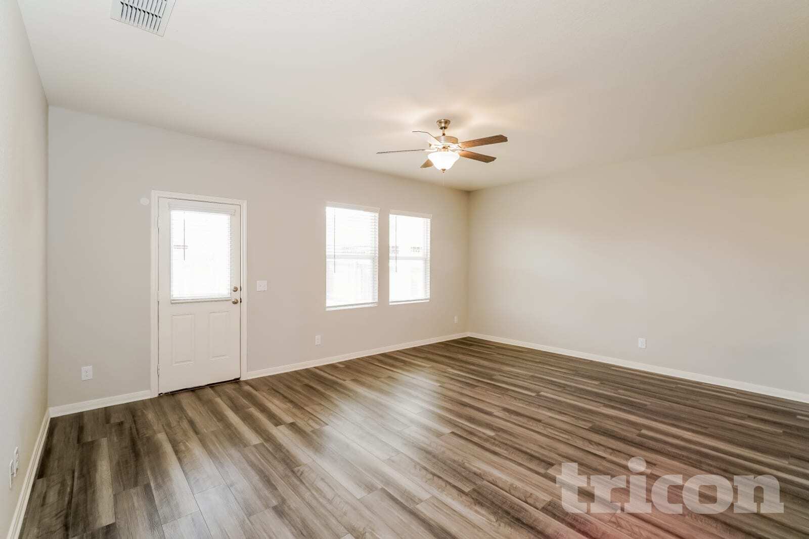 Building Photo - 7411 Boa Holw