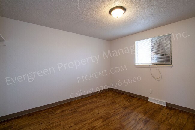 Building Photo - 4912 S Iowa Ave
