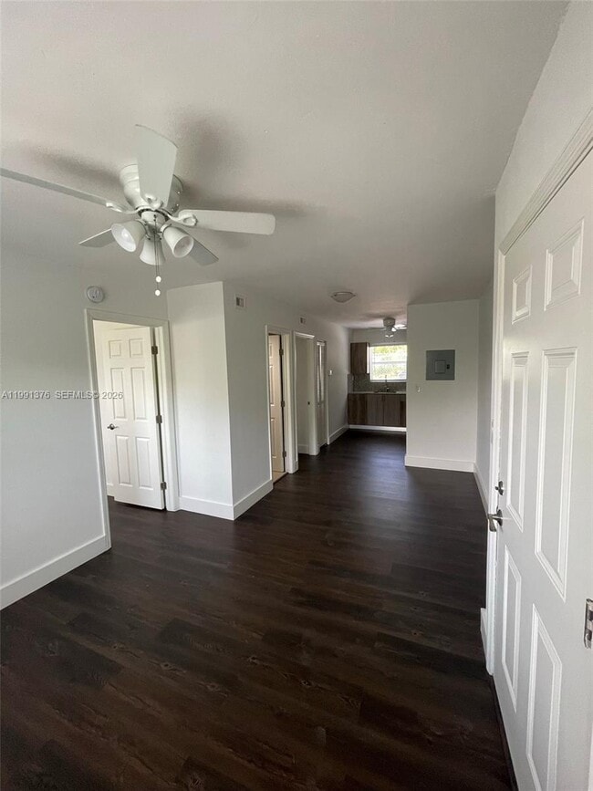 Building Photo - 1864 NW 24th St