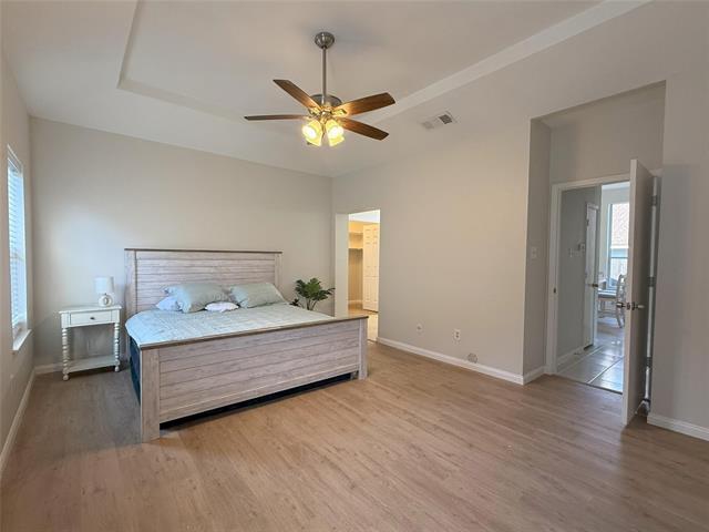 Building Photo - 8525 Clearcreek Cir