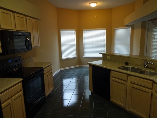 Building Photo - 2291 Osceola Forest Court