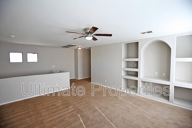 Building Photo - 12441 W Rosewood Dr